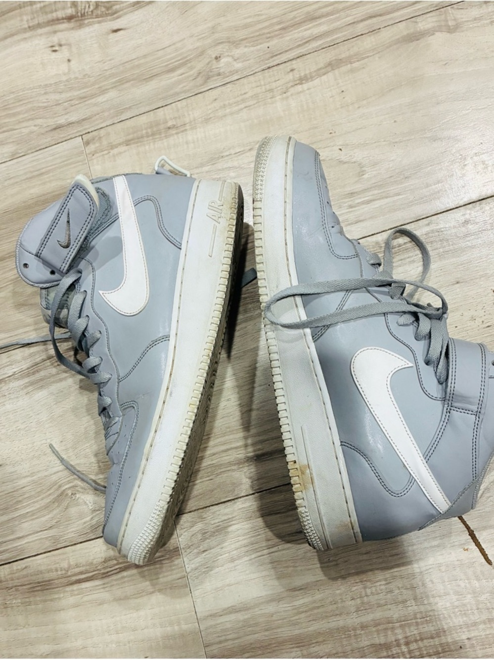Nike Kids Light Gray High-Top Sneakers with White Swoosh